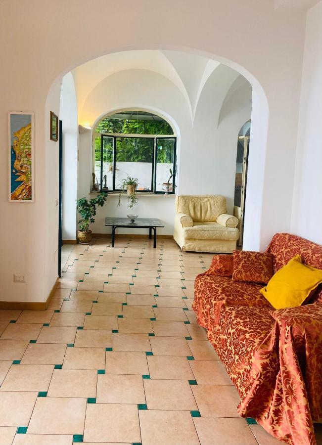 Positano'S Flats Apartment Ngoại thất bức ảnh