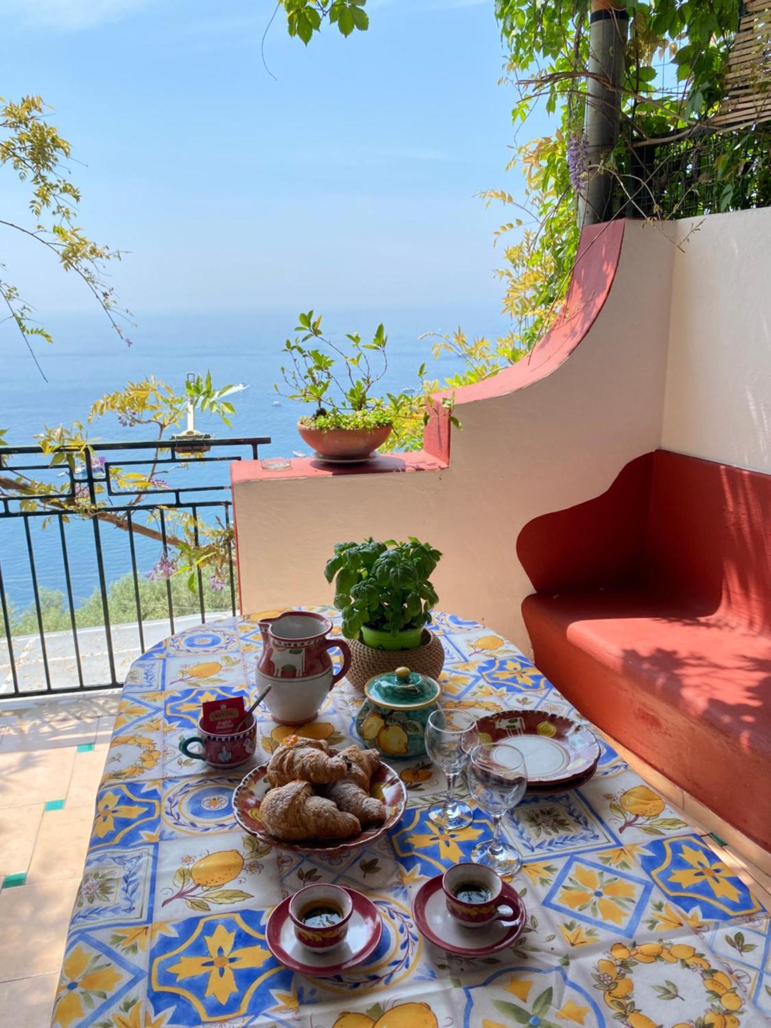Positano'S Flats Apartment Ngoại thất bức ảnh